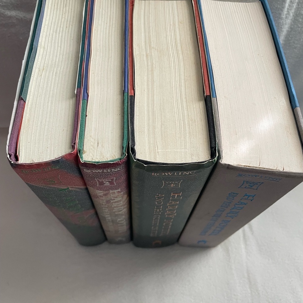 Scholastic Harry Potter Book Collection - Used 2 - 5 ( book 5 has no cover ) - Picture 2 of 15